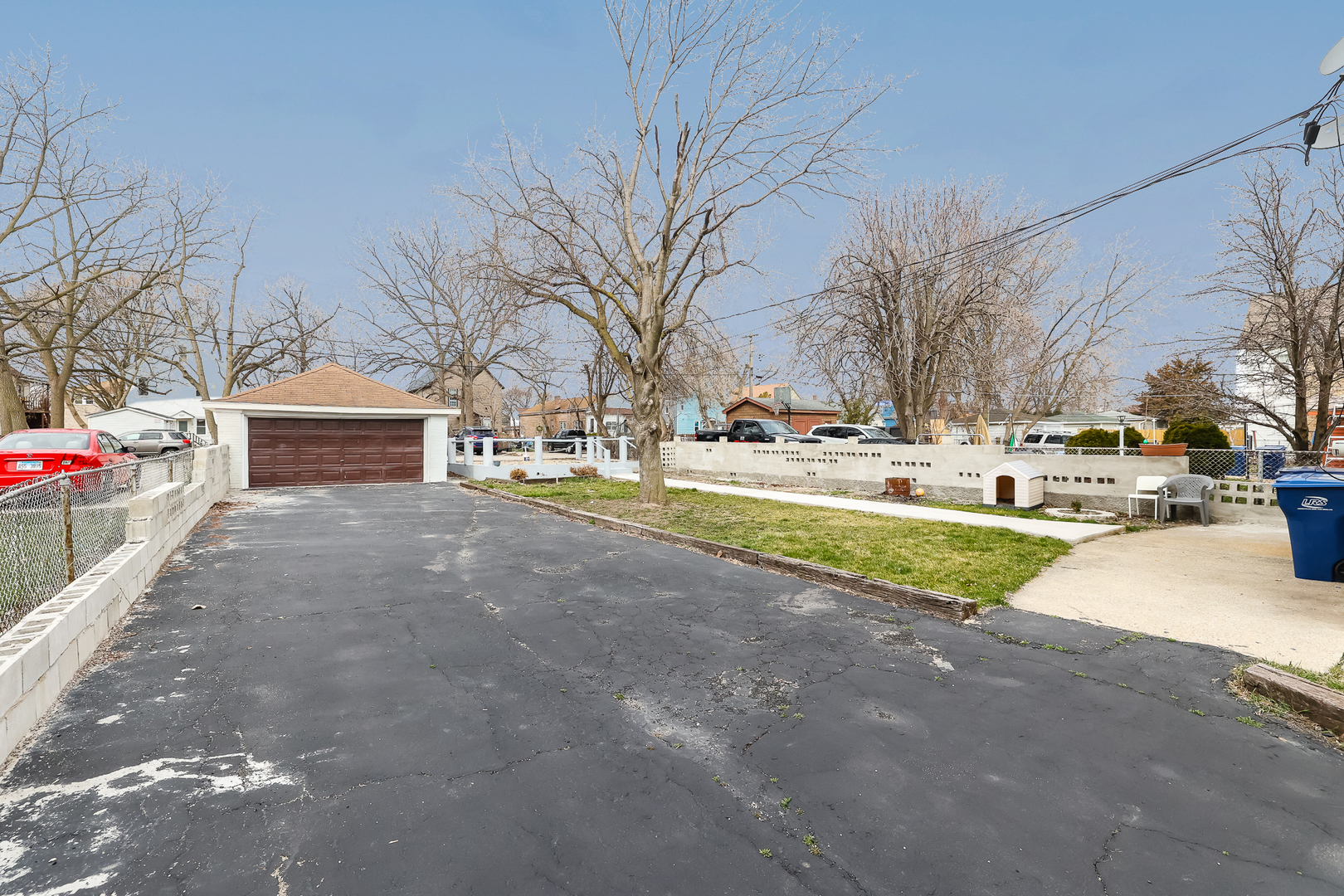 1240 Victoria Avenue