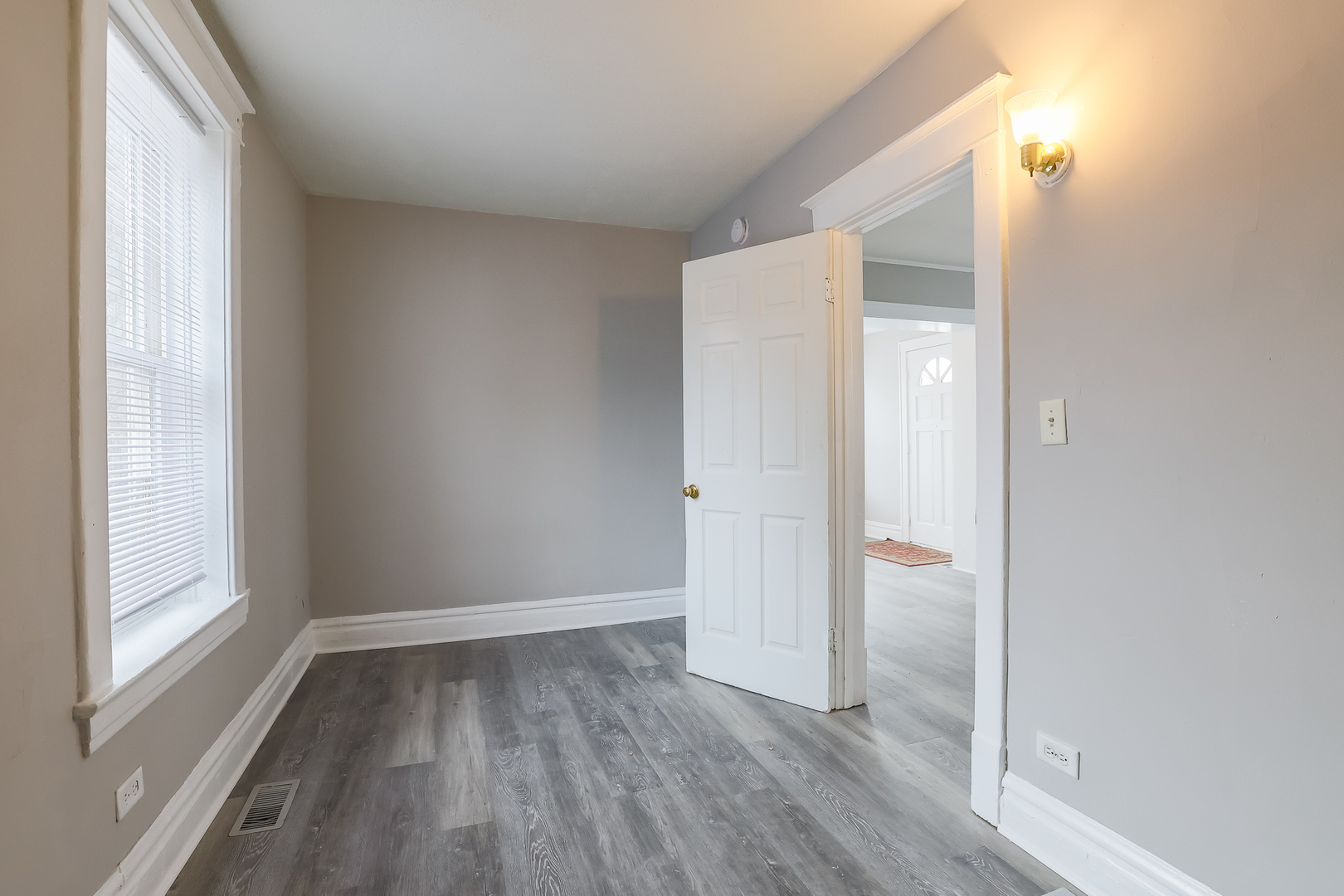 1240 Victoria Avenue