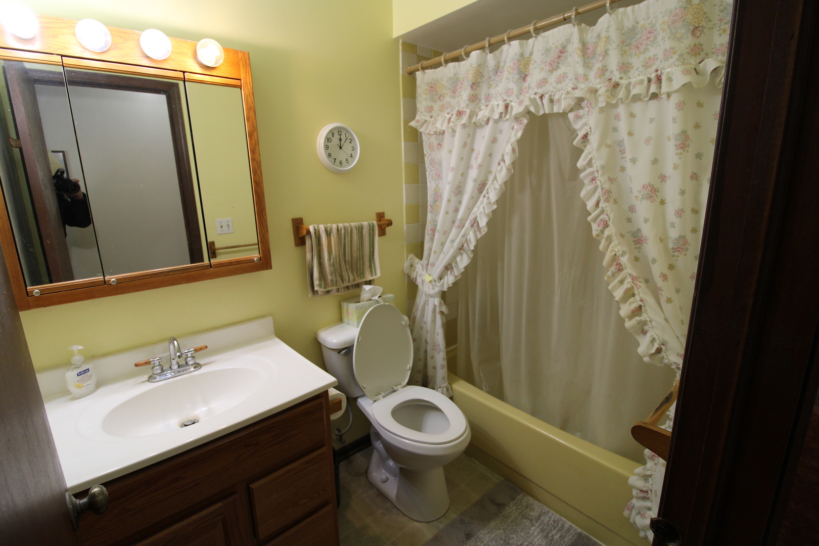 600 S Eastman Street