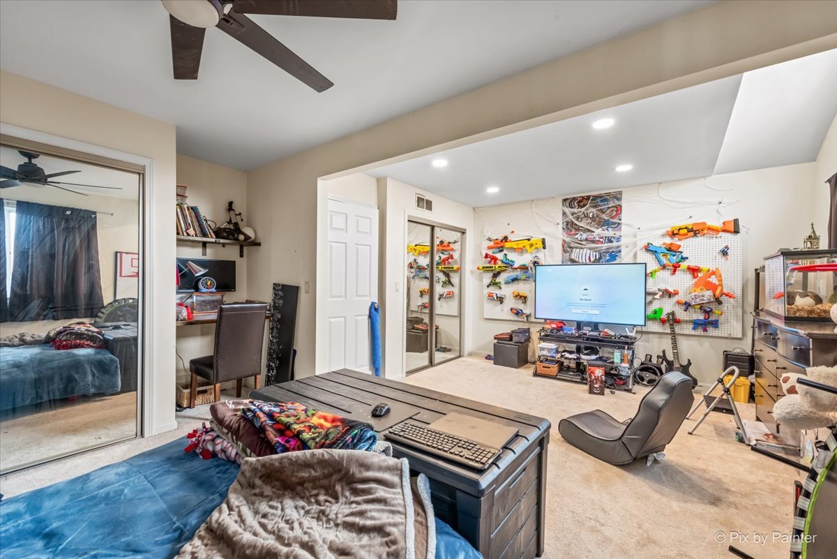 829 N Shoreline Road