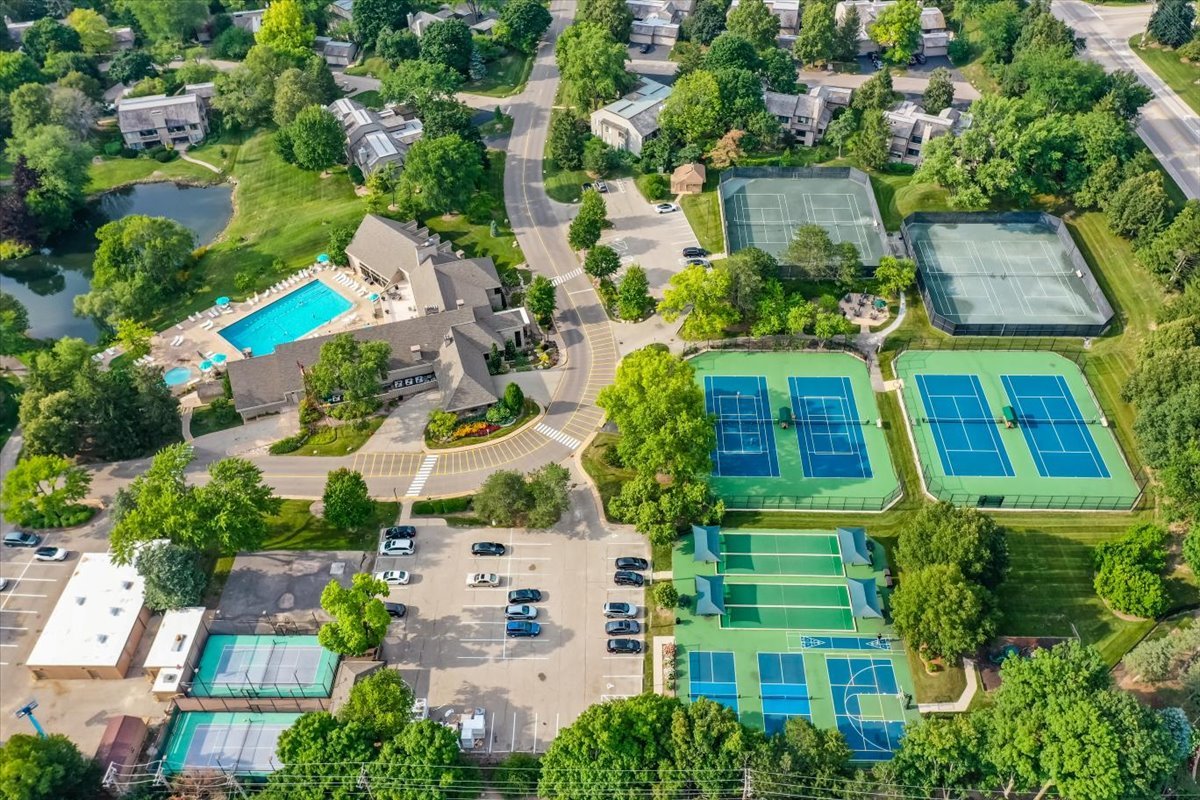 829 N Shoreline Road