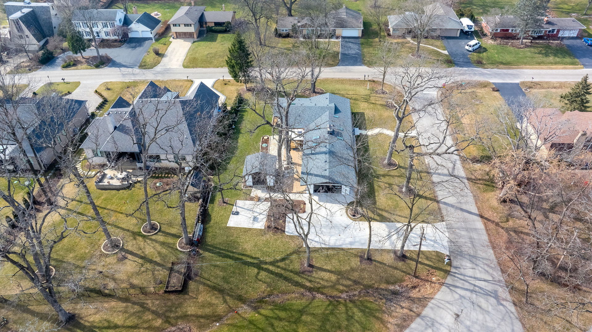 22W111 Hickory Court