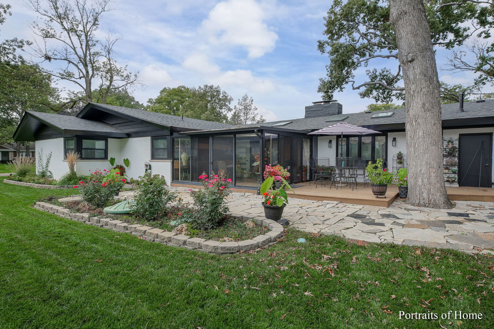 22W111 Hickory Court