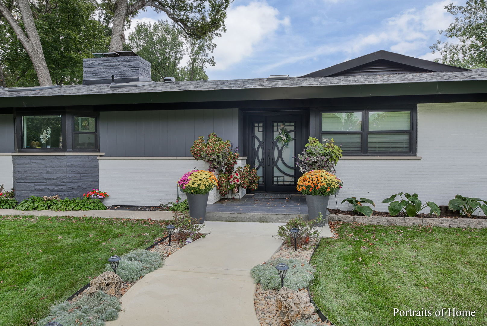 22W111 Hickory Court