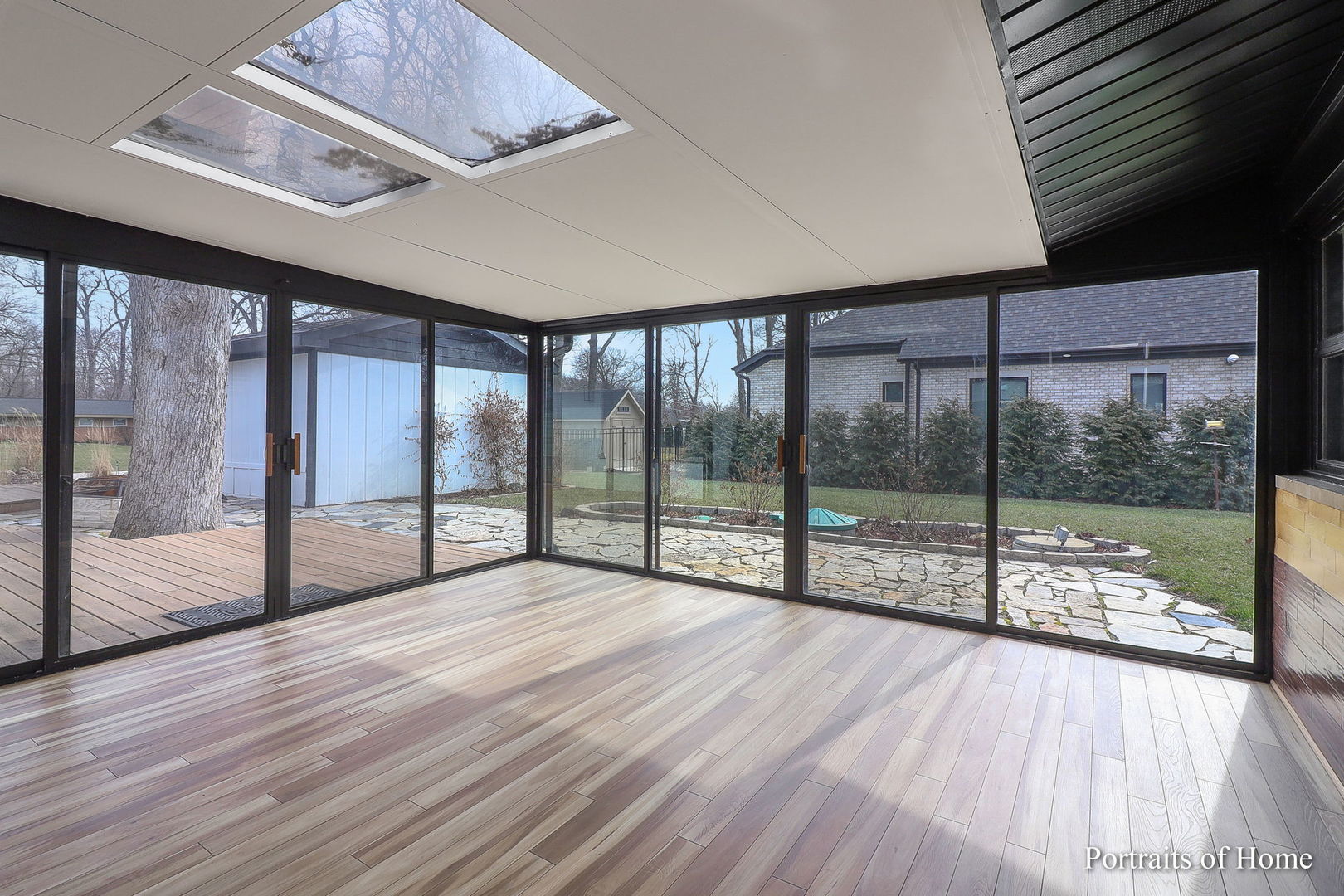 22W111 Hickory Court