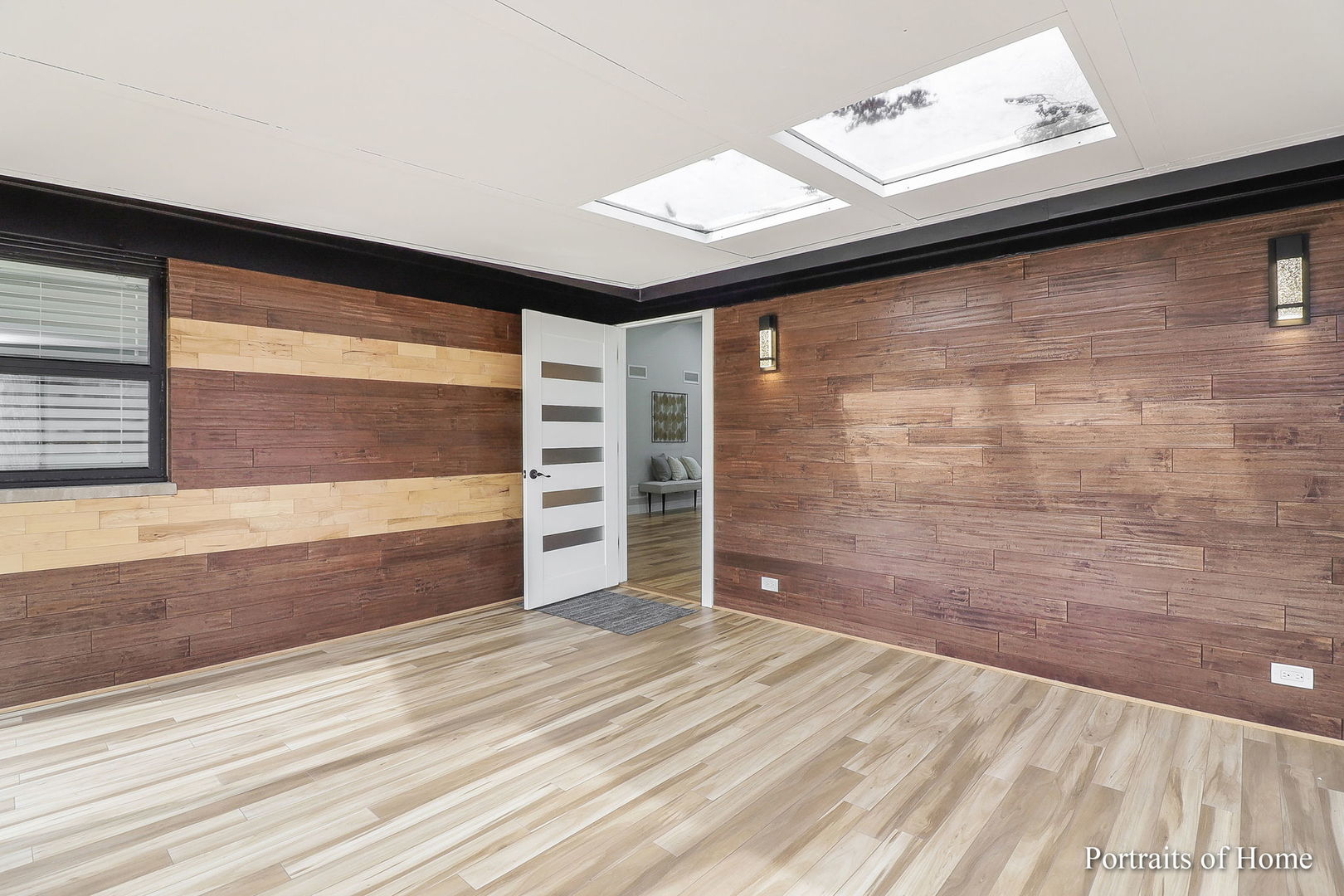 22W111 Hickory Court