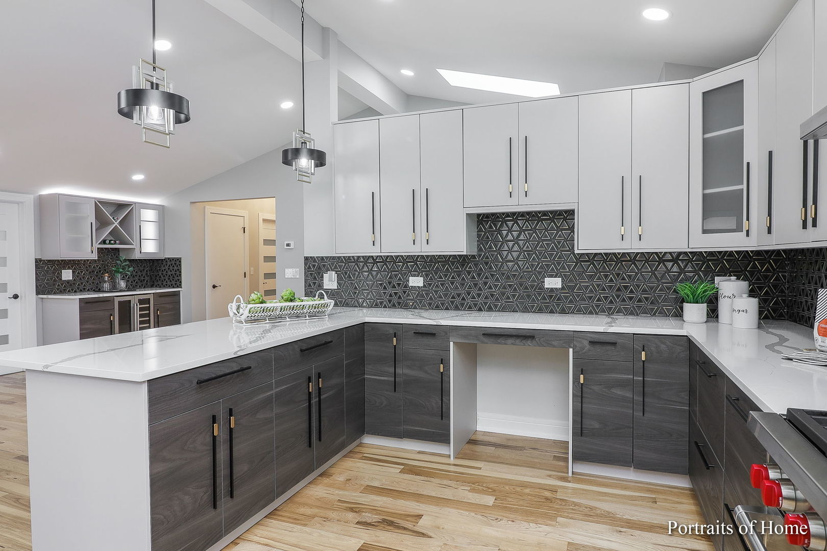 22W111 Hickory Court