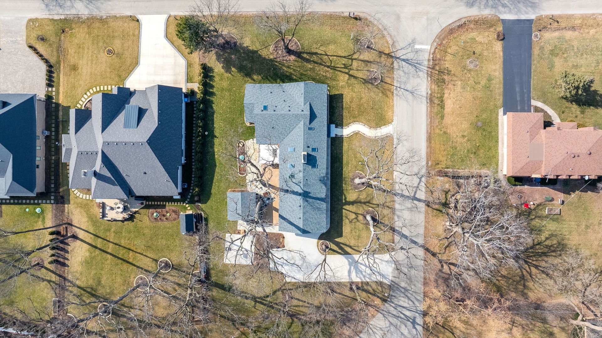 22W111 Hickory Court