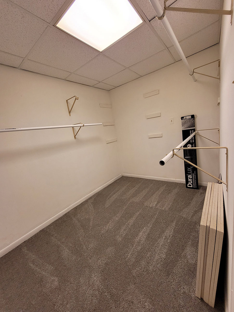 2820 Dundee Road Unit: 2B