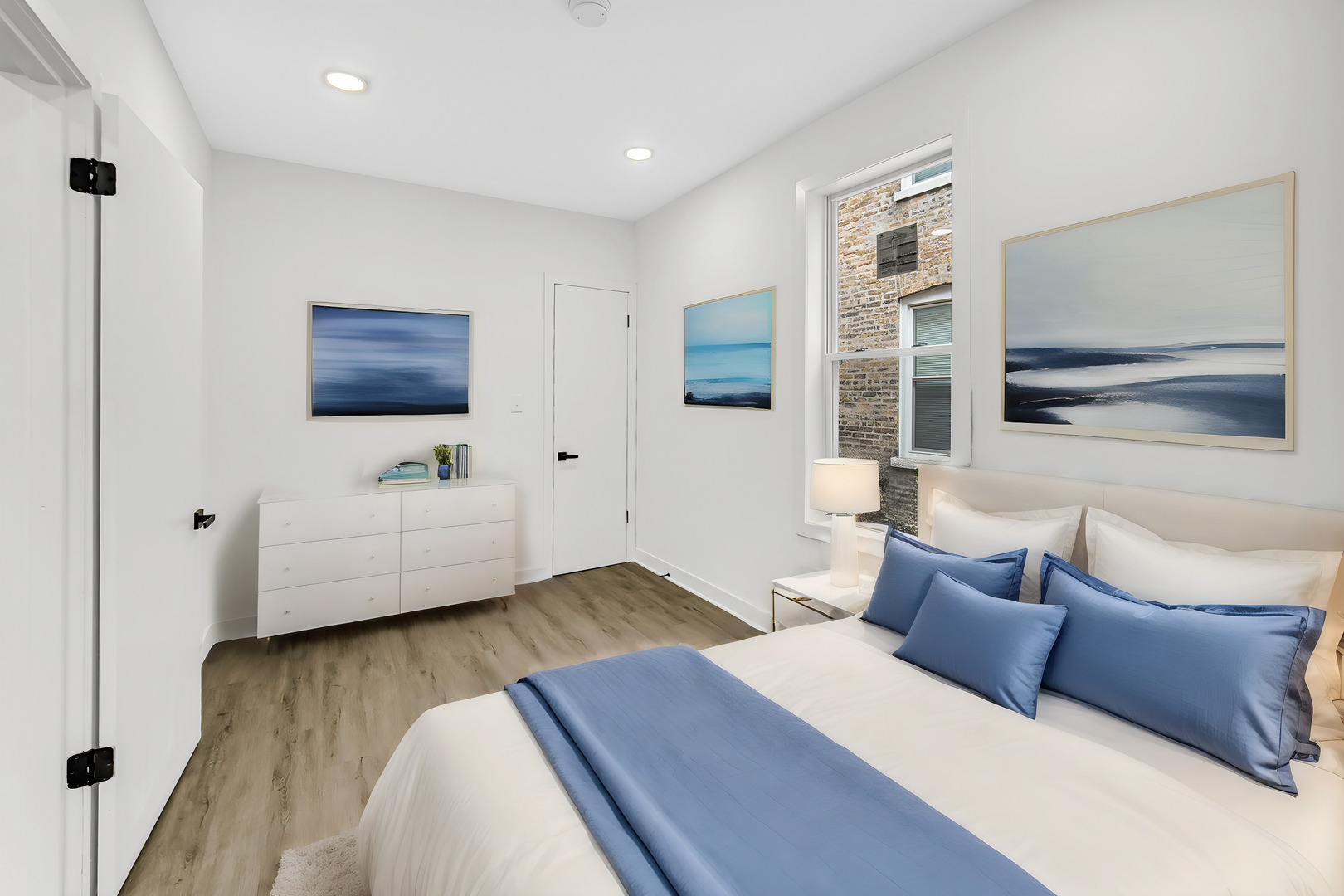 3645 N Albany Avenue