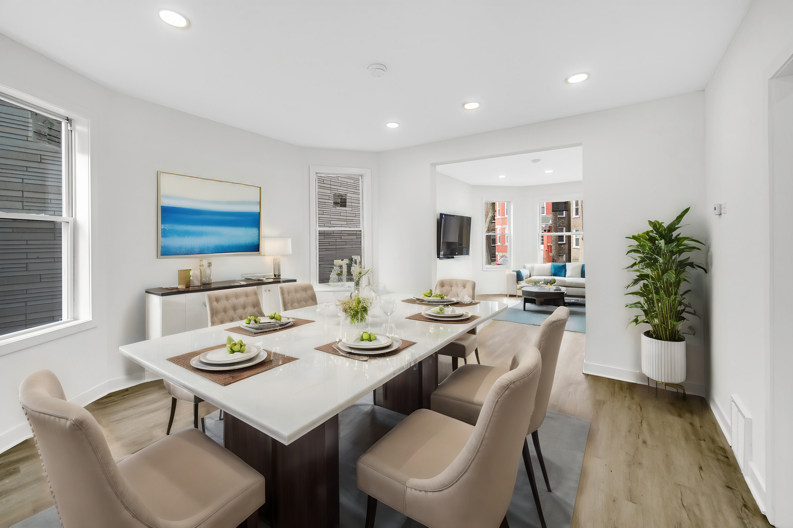 3645 N Albany Avenue