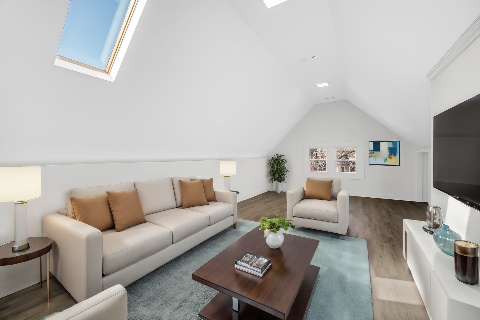 3645 N Albany Avenue