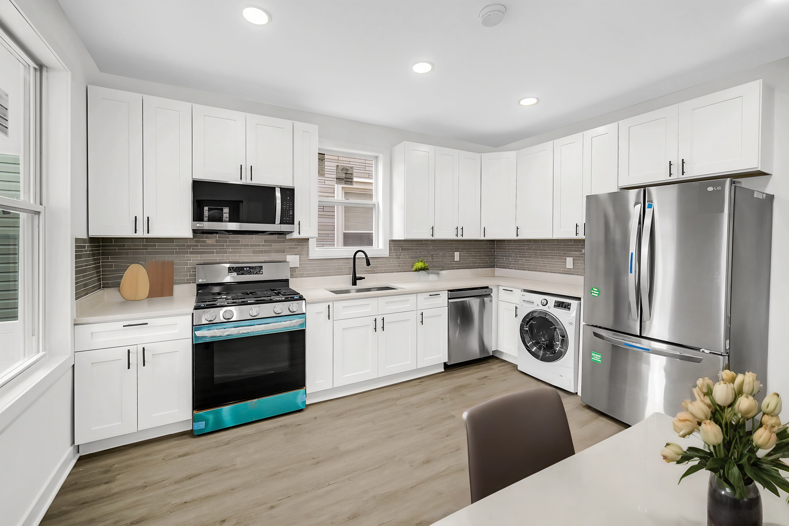 3645 N Albany Avenue