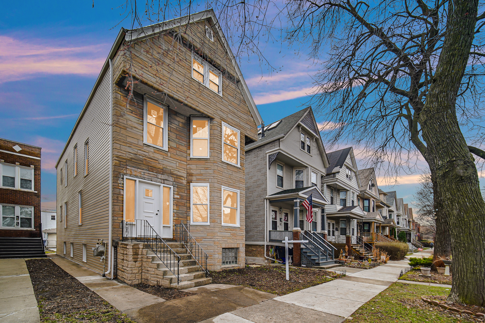 3645 N Albany Avenue