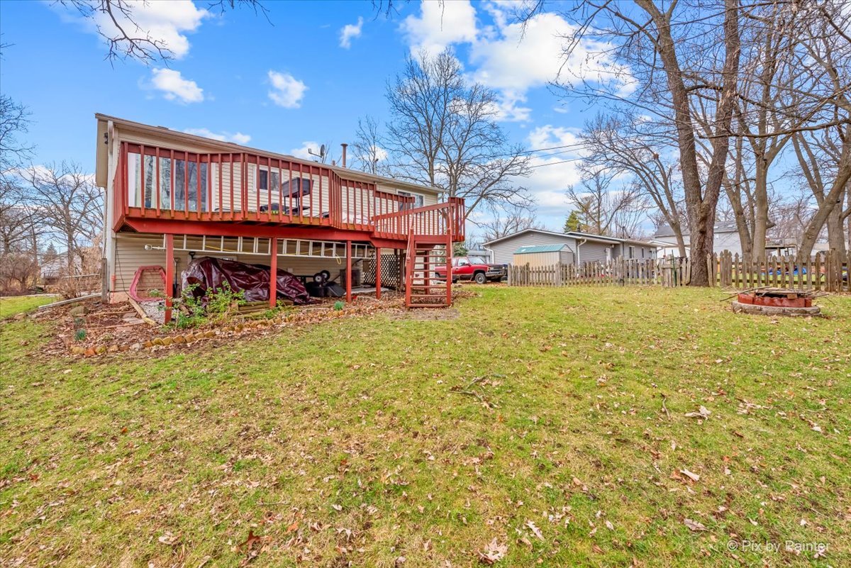 3006 E Hickory Drive