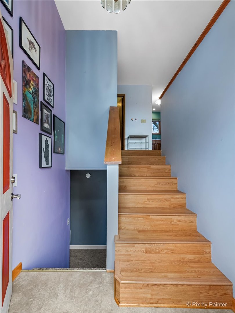 3006 E Hickory Drive