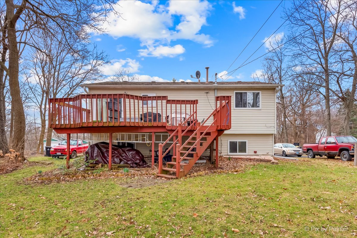 3006 E Hickory Drive