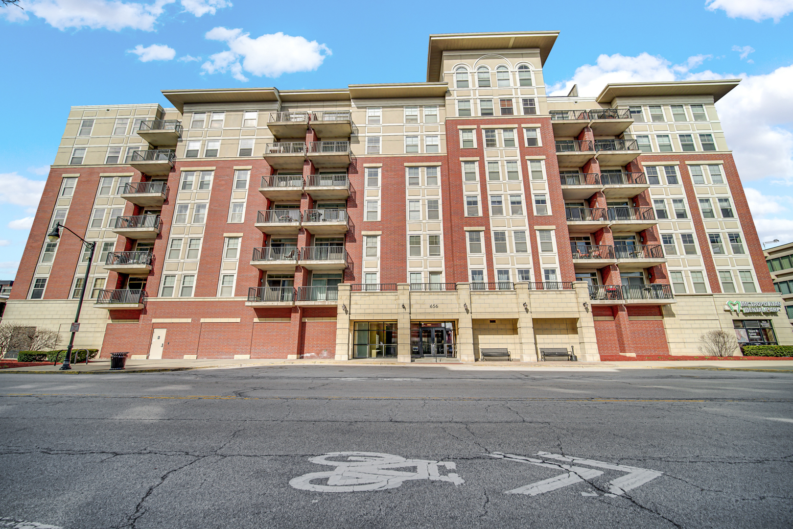 656 Pearson Street Unit: 212C