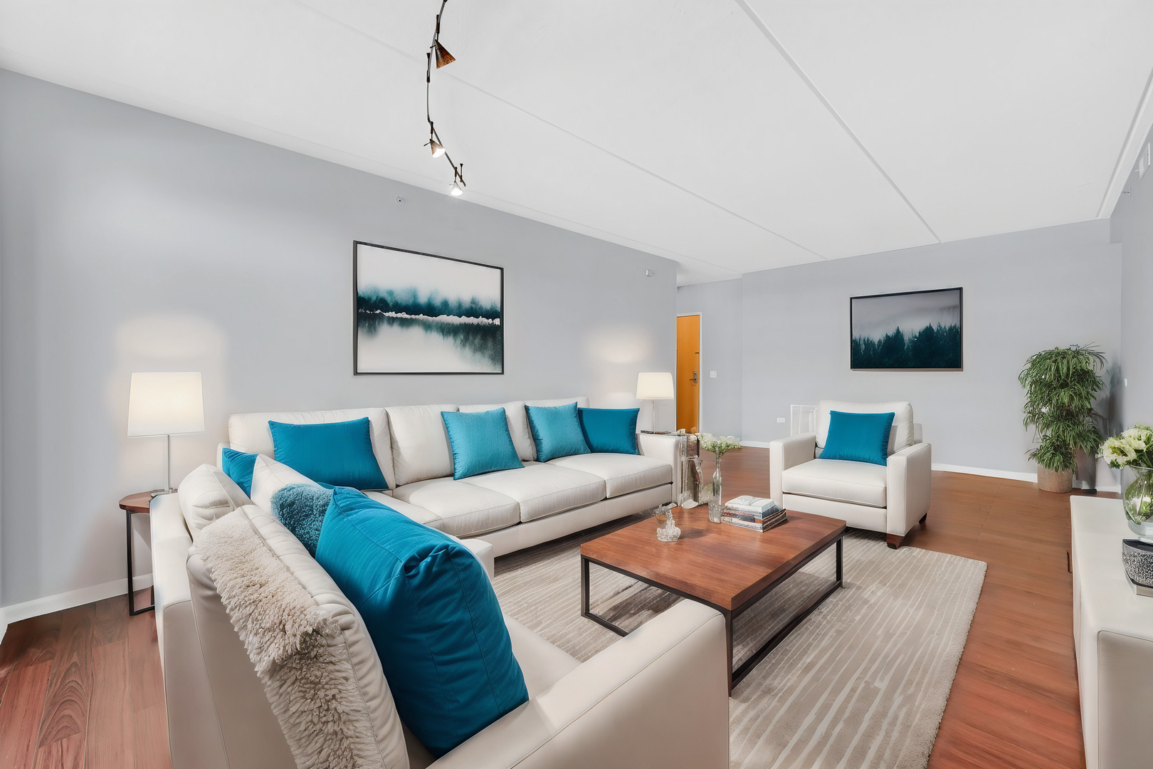 656 Pearson Street Unit: 212C