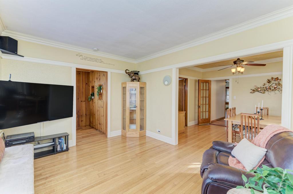 2231 N 72nd Court