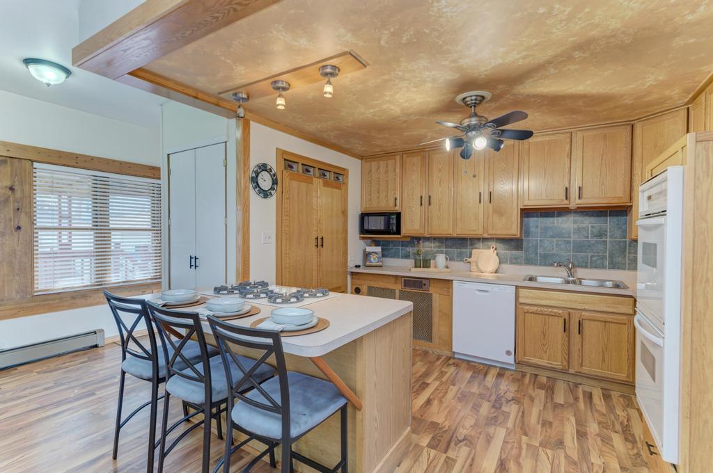 2231 N 72nd Court