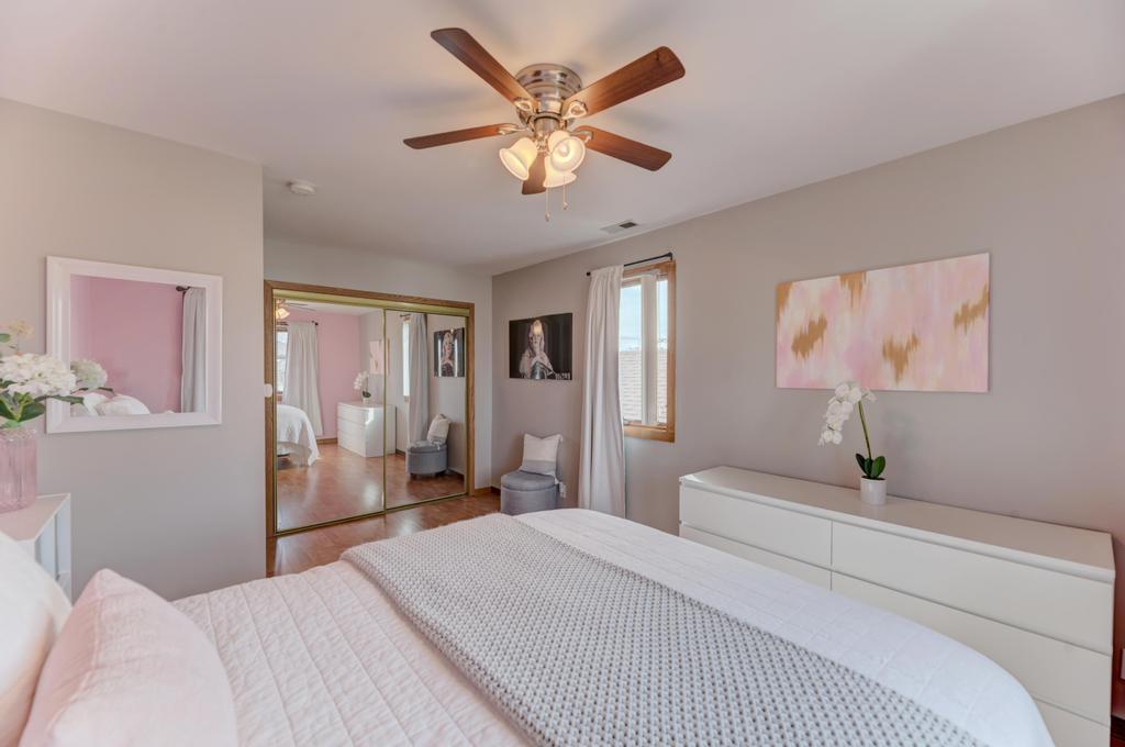 2231 N 72nd Court