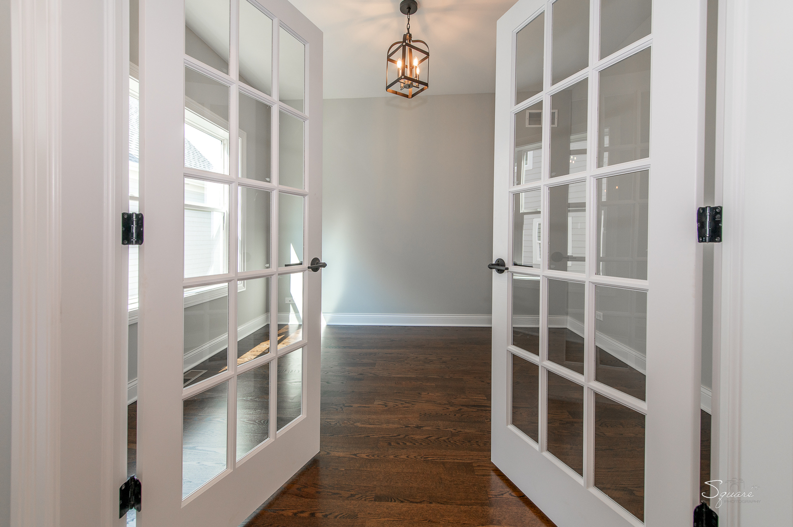 25W275 Doris Avenue