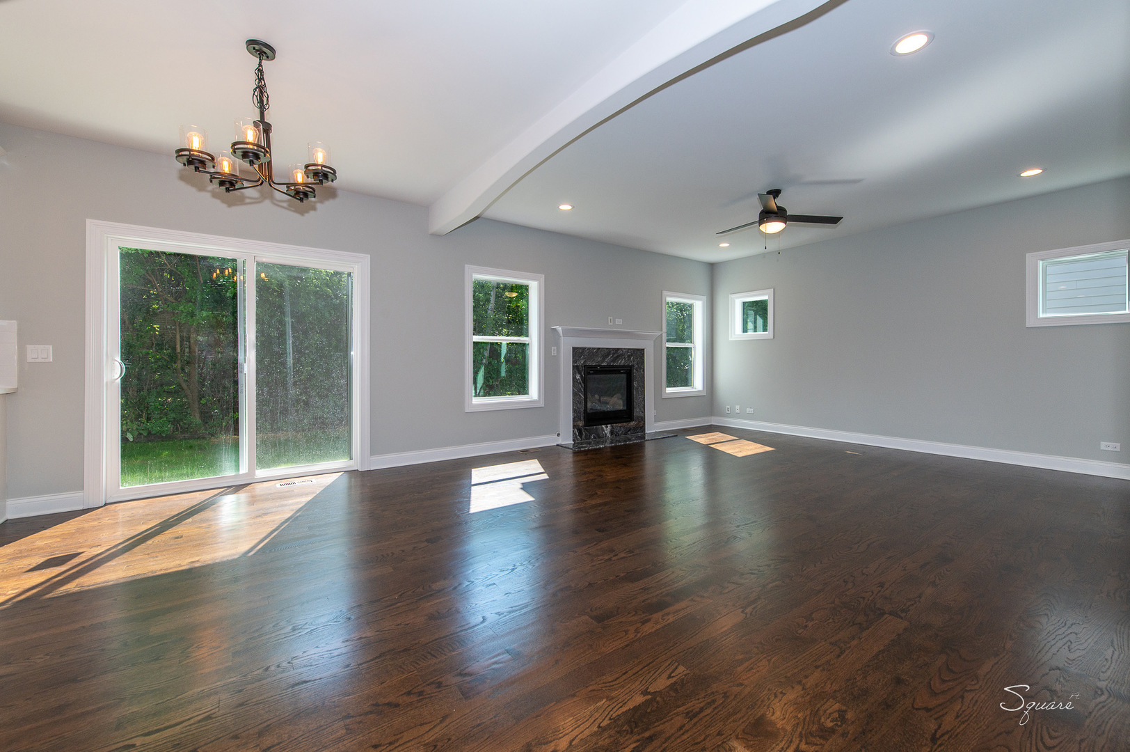 25W275 Doris Avenue
