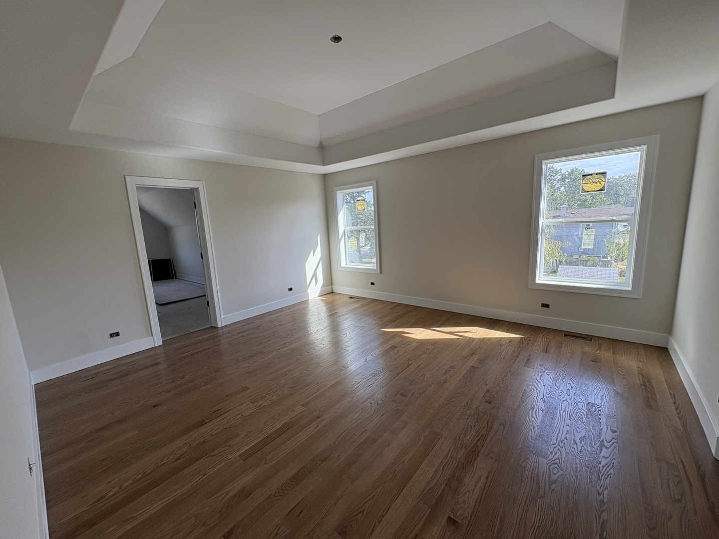 25W275 Doris Avenue