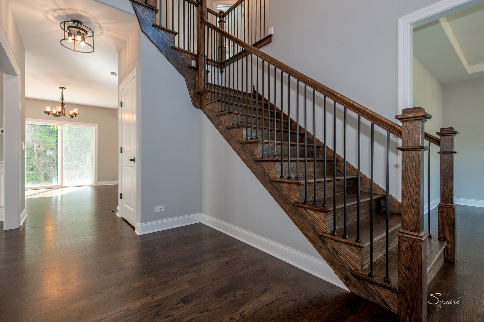 25W275 Doris Avenue