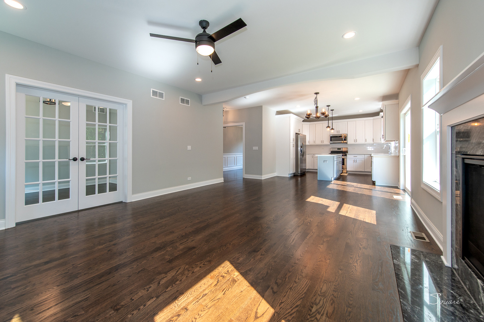 25W275 Doris Avenue