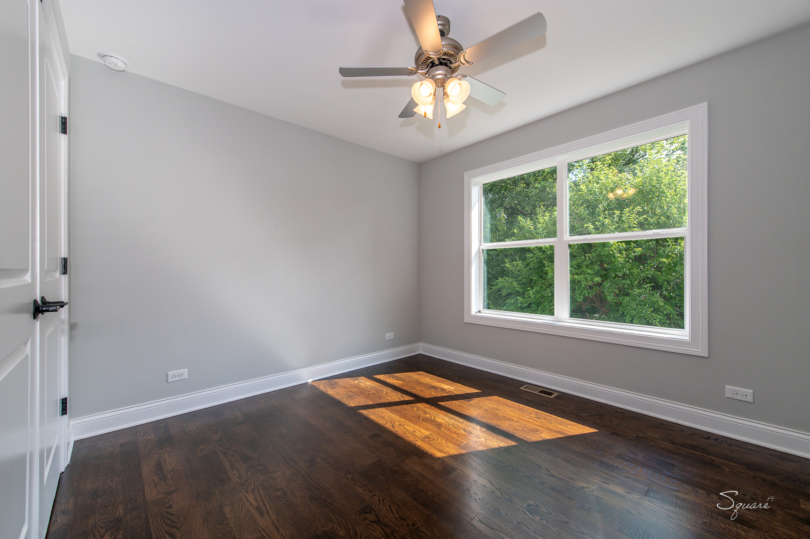 25W275 Doris Avenue