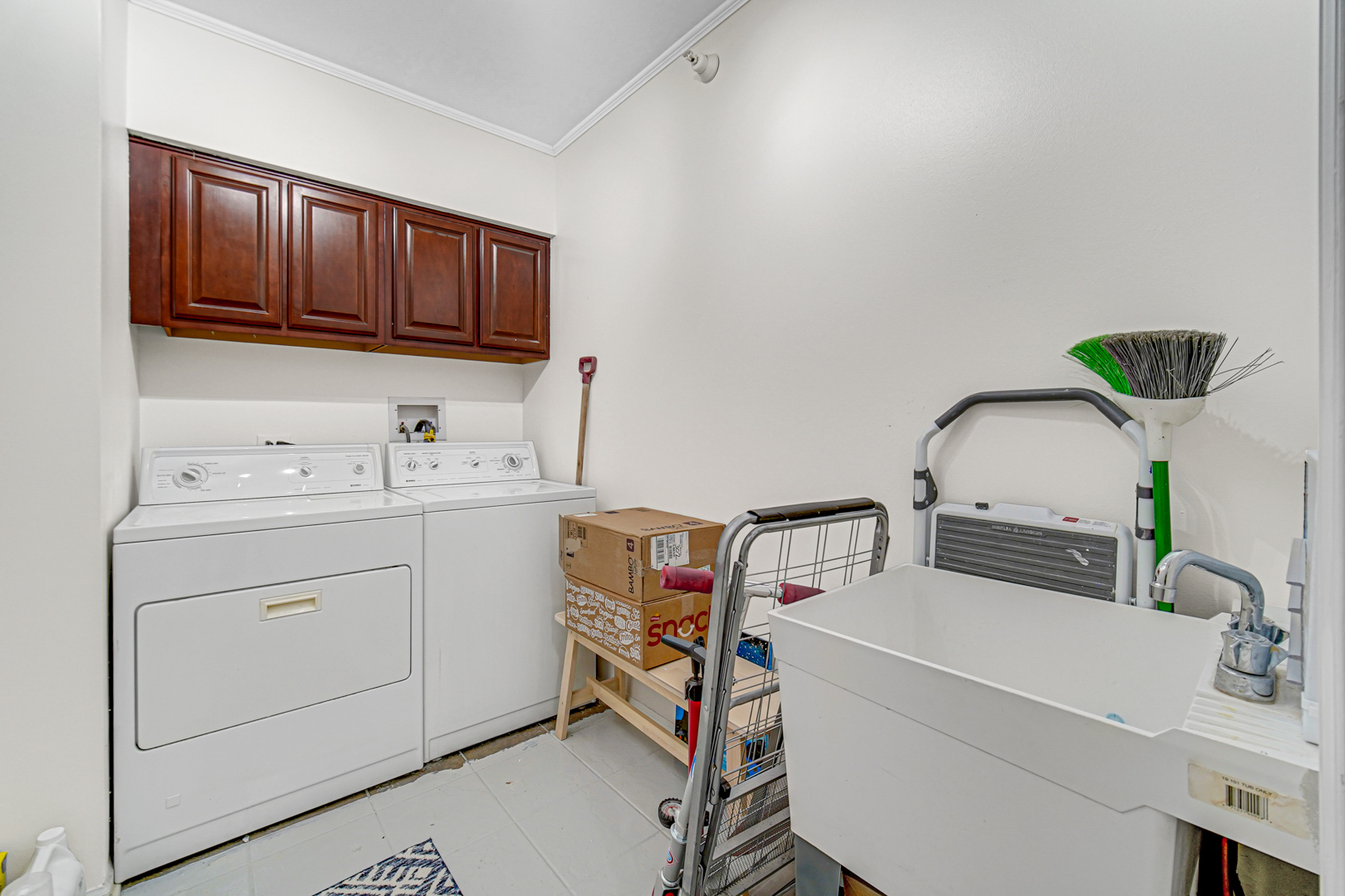 750 Pearson Street Unit: 302