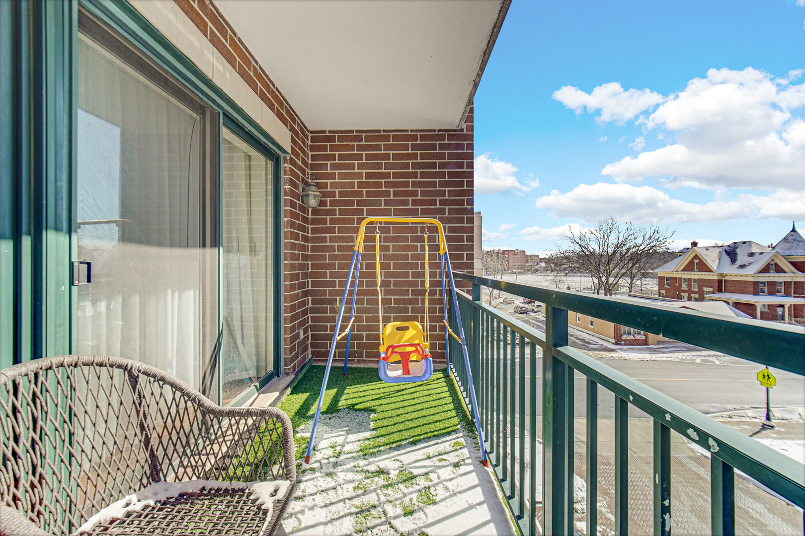 750 Pearson Street Unit: 302