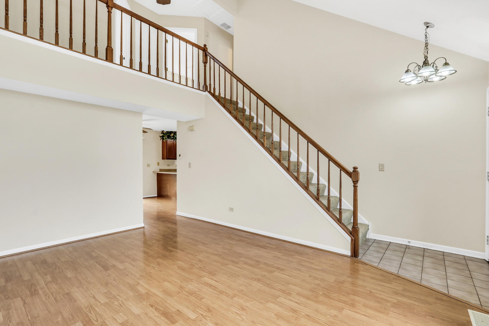 1879 Independence Court