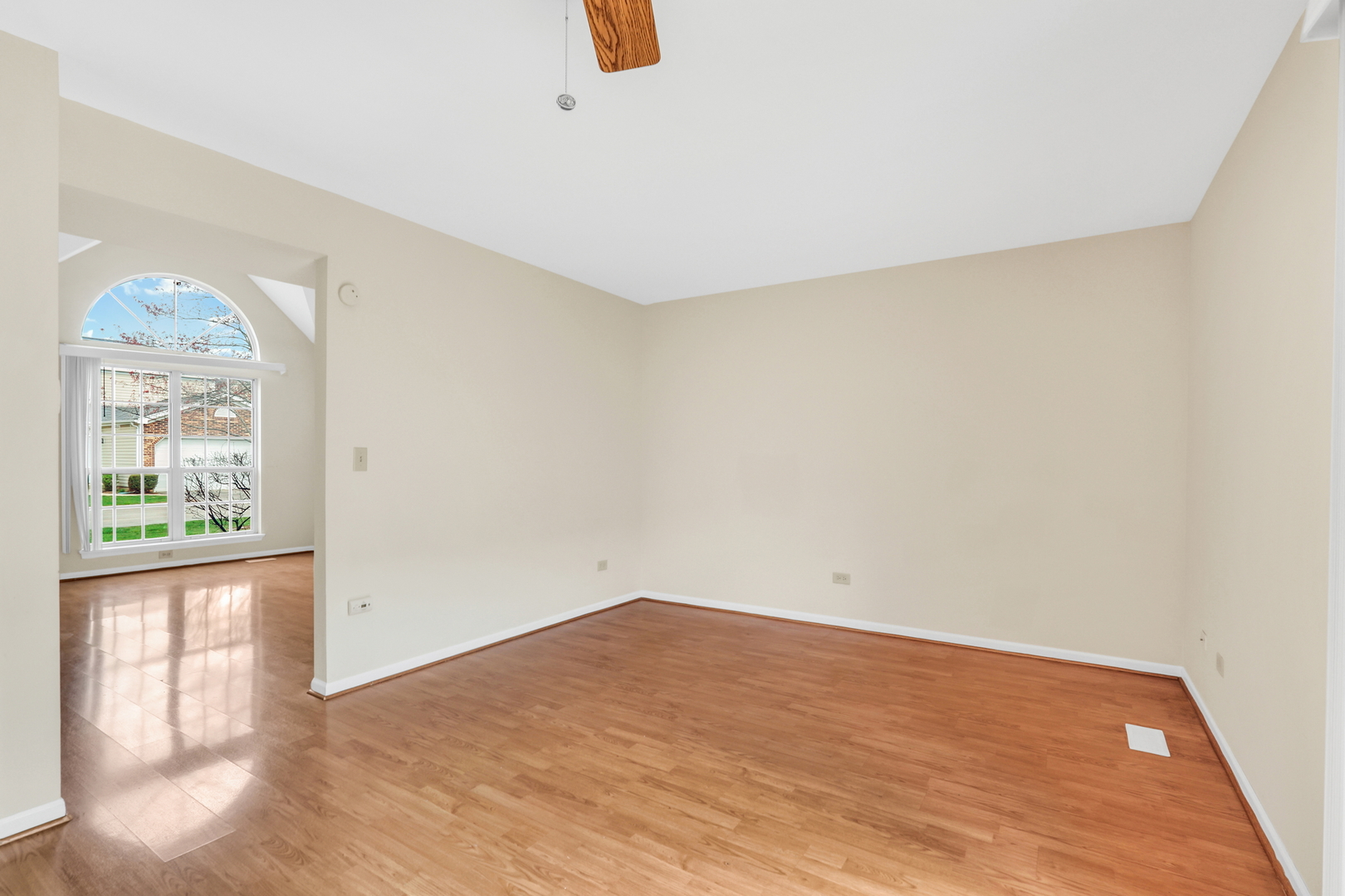 1879 Independence Court