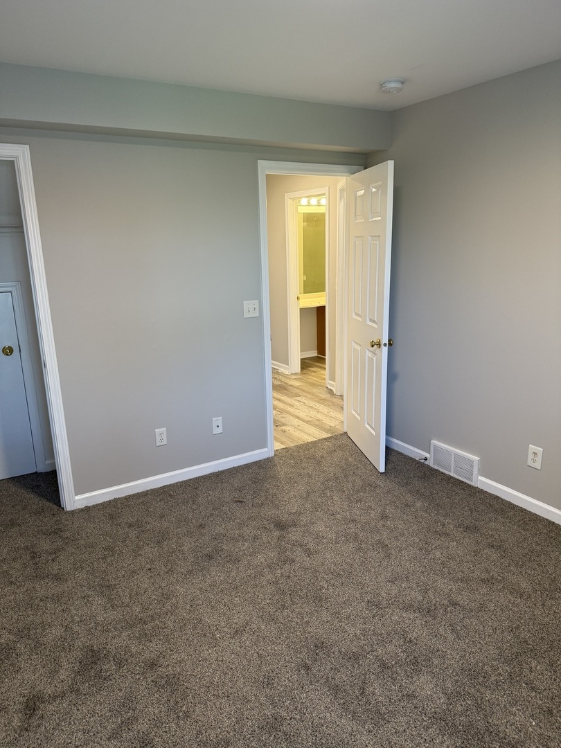 2502 Alpha Court E