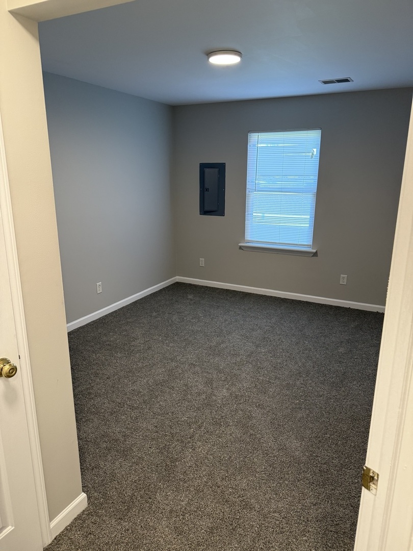 2502 Alpha Court E
