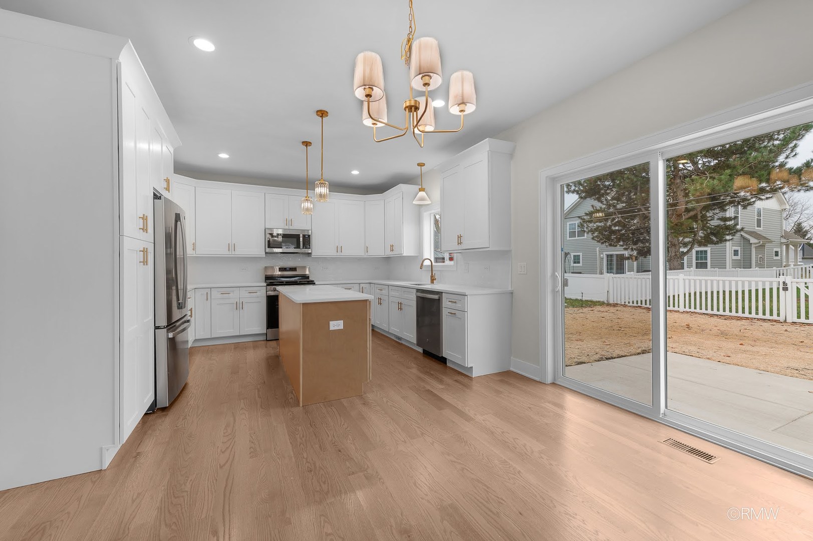 0N634 Knollwood Drive