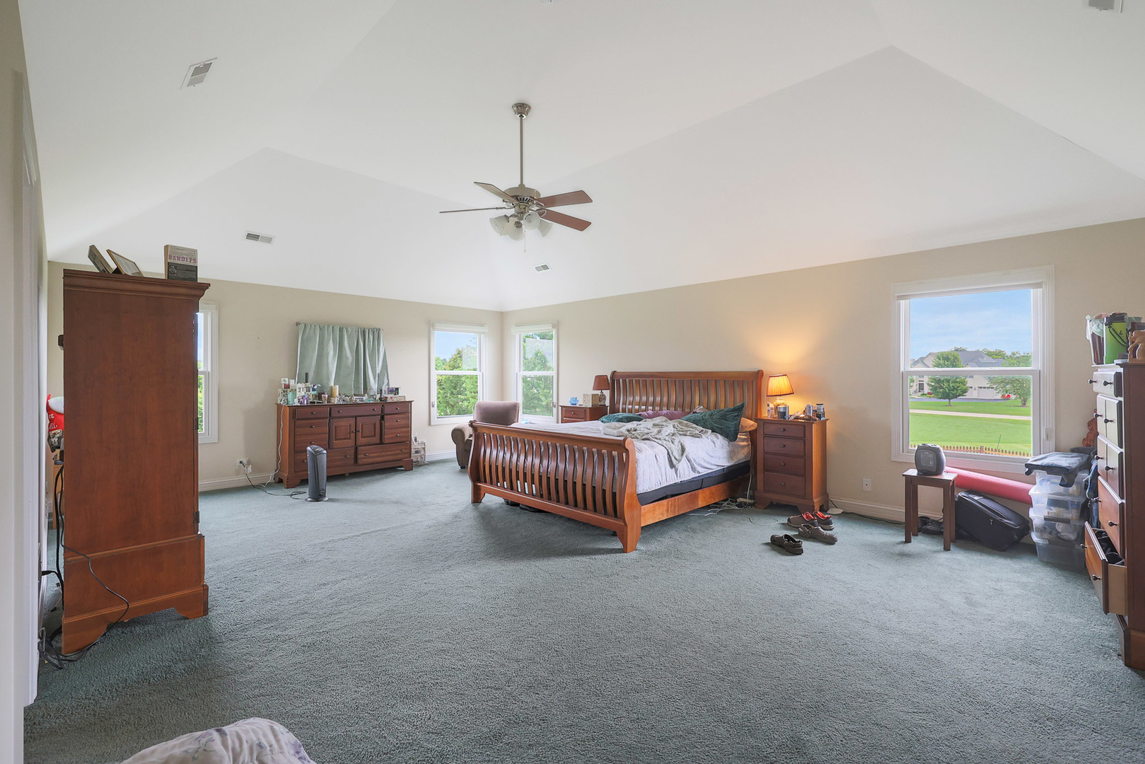 11809 Strawberry Lane