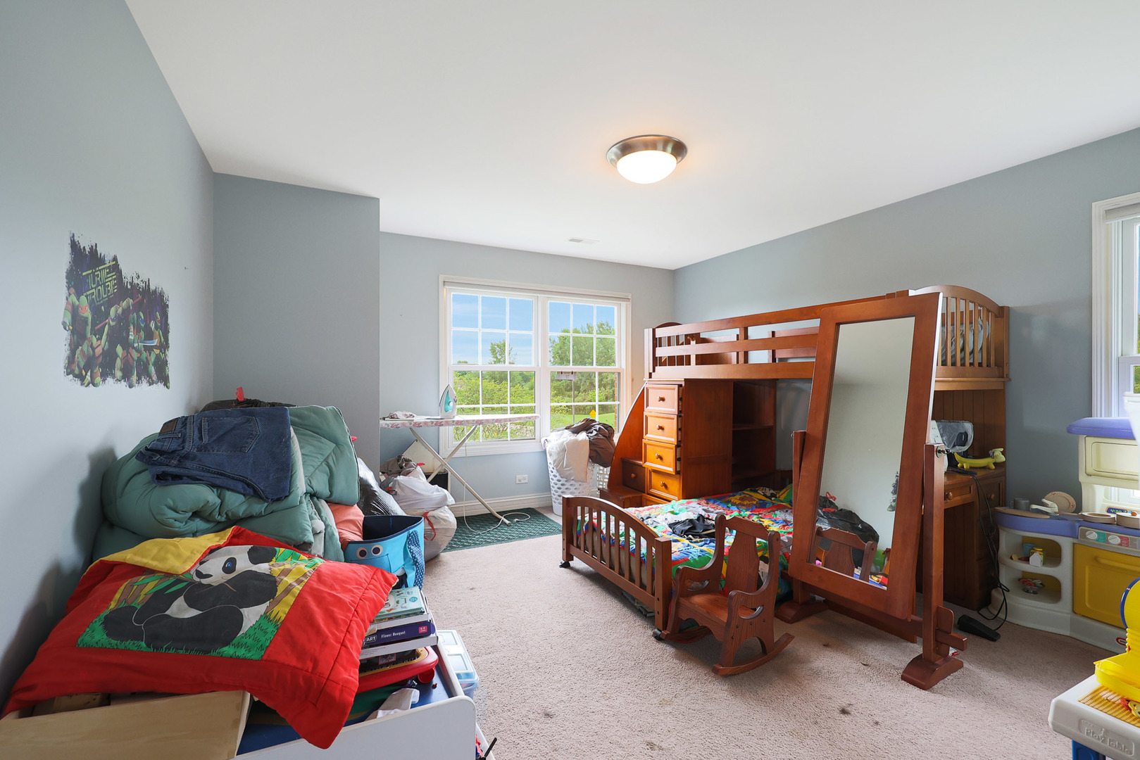 11809 Strawberry Lane