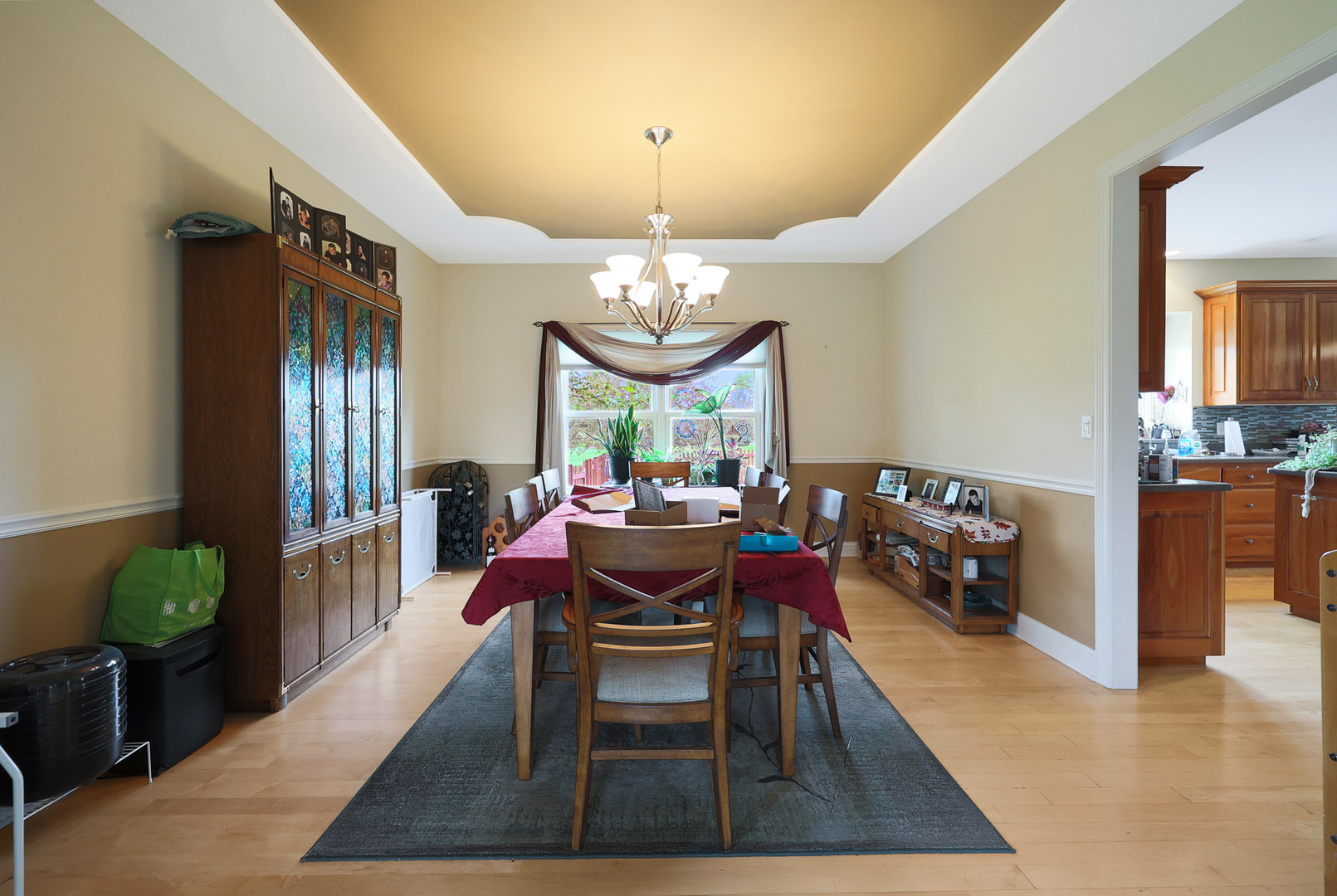 11809 Strawberry Lane