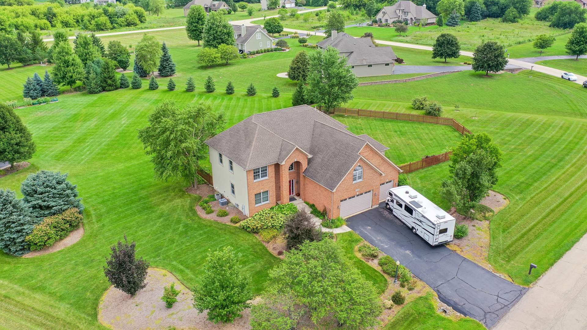 11809 Strawberry Lane