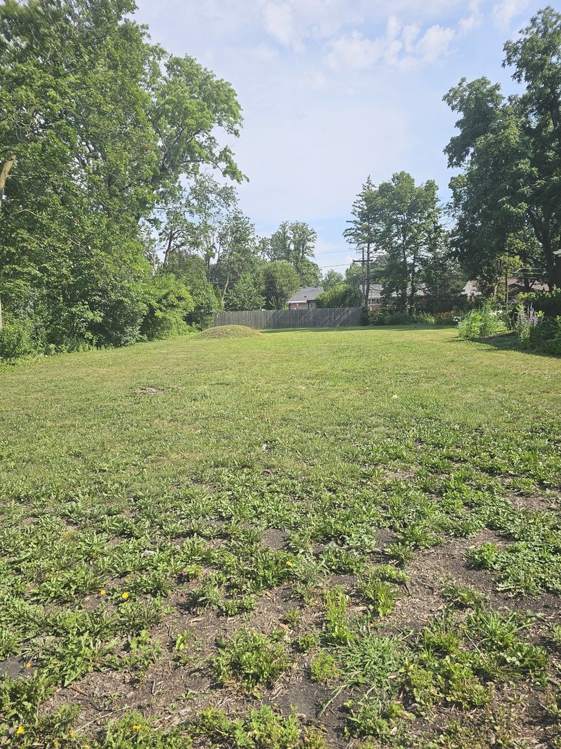 1738 Whitcomb Avenue