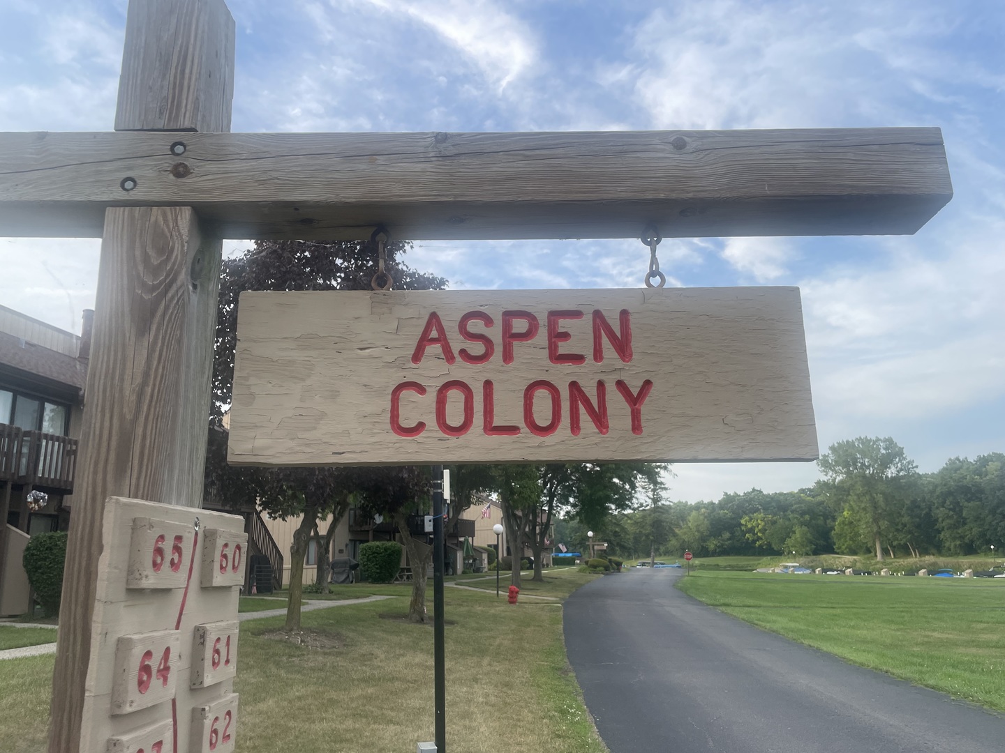 64 Aspen Colony Unit: 5