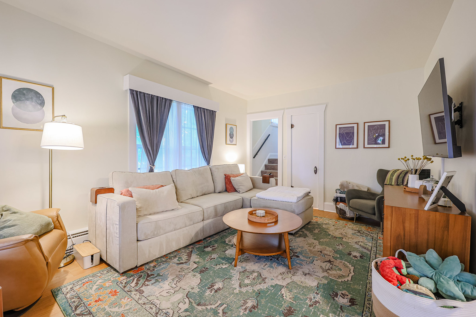 124 E Sunnyside Avenue