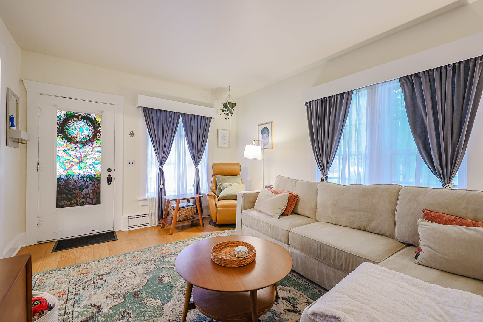 124 E Sunnyside Avenue