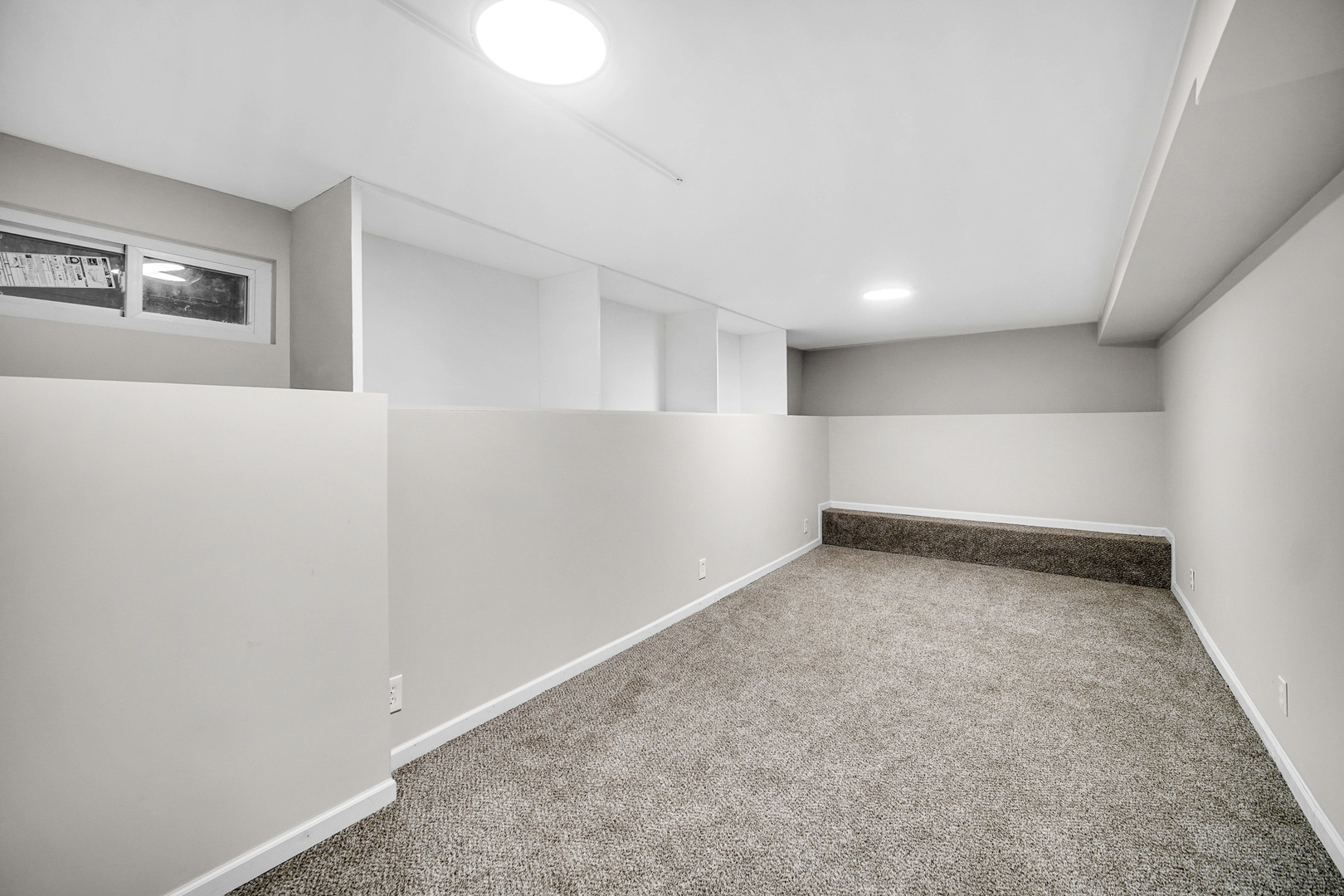 756 W Lincoln Lane