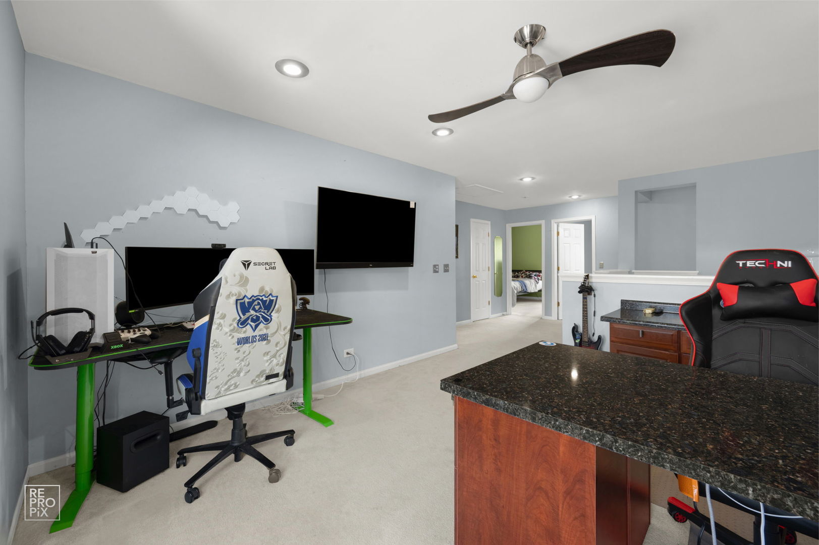 1558 Fox Sedge Trail