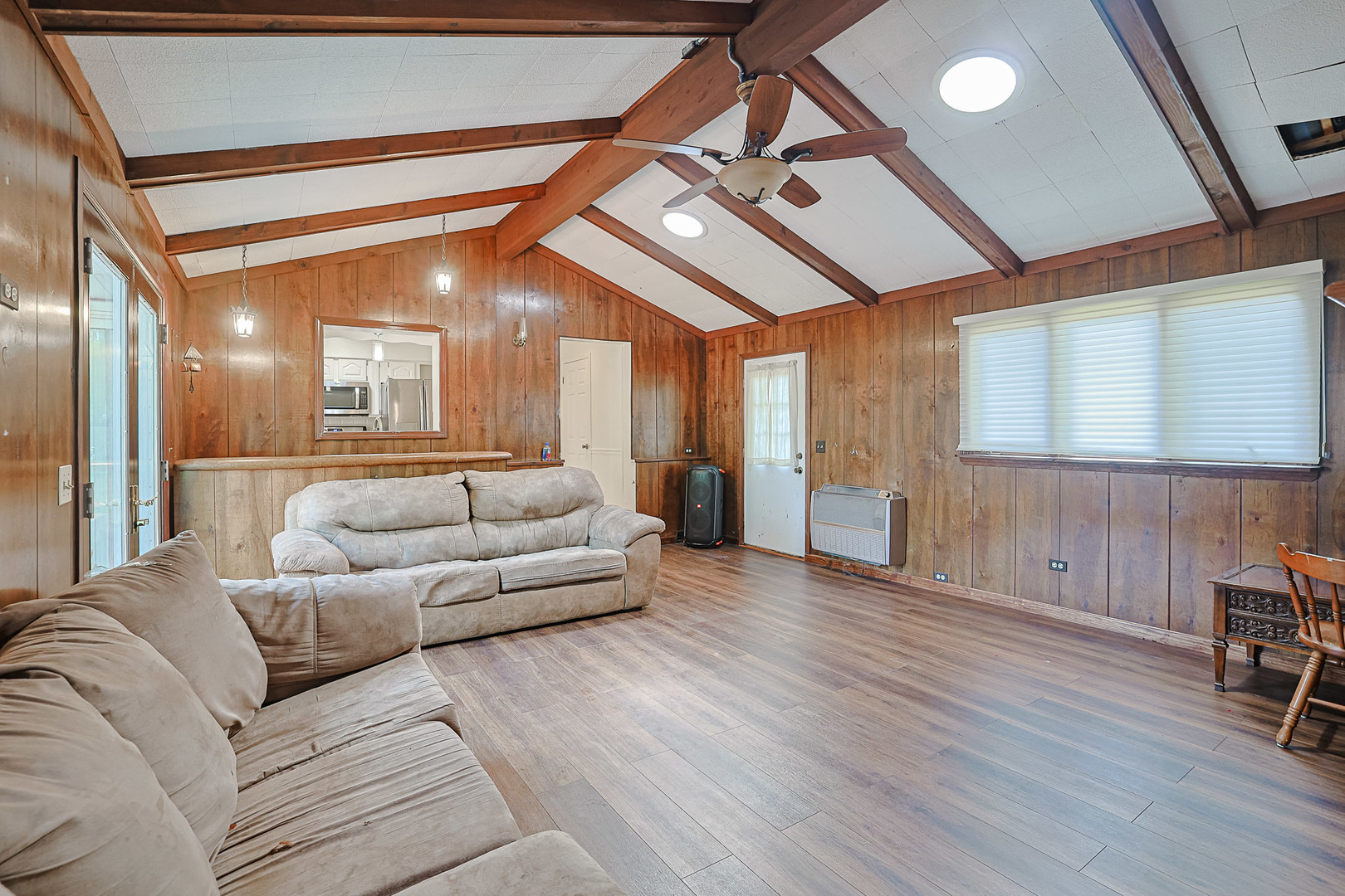521 Edgewood Lane